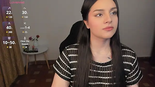 Snapshot of anaveleeez chatting on 03-09-25, 09:25 anaveleeez online show from 03-09-25, 09:25