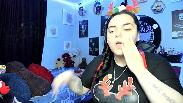 Snapshot of Luise_Meyrink chatting on 12-03-25, 02:52 Luise Meyrink online show from 12-03-25, 02:52