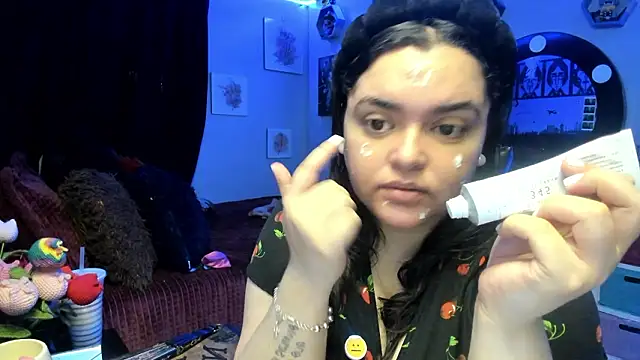 Snapshot of Luise_Meyrink chatting on 03-11-26, 03:12 Luise Meyrink online show from 03-11-26, 03:12