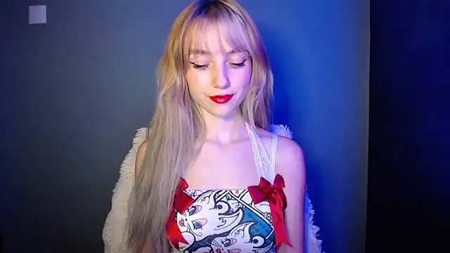 LuciaYoung online show from 11-13-25, 07:46