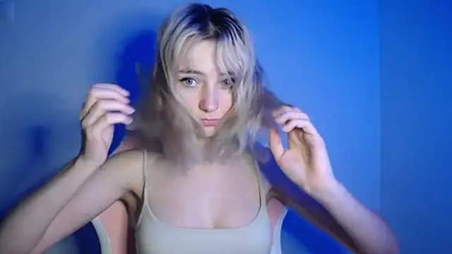LuciaYoung online show from 07-28-26, 06:53