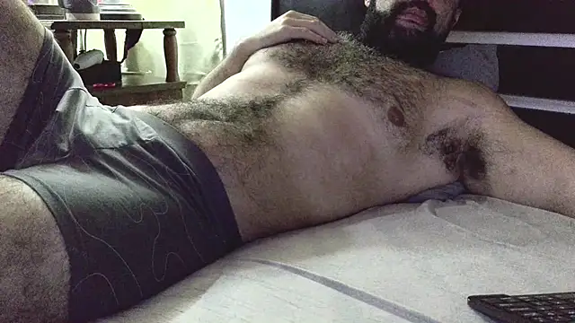 machoathome online show from 03-13-25, 03:54