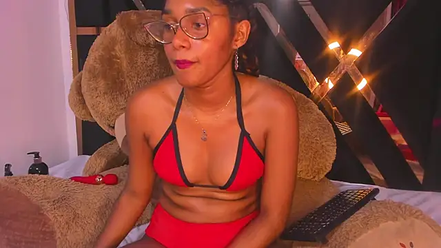 Snapshot of Ebony_beautifull chatting on 02-26-25, 06:37 Ebony beautifull online show from 02-26-25, 06:37