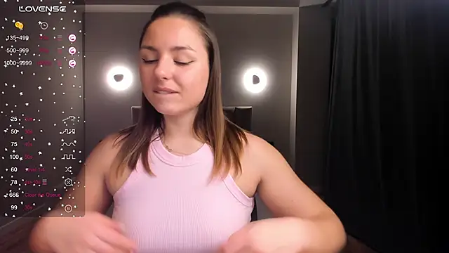 ThreeshaWhite online show from 02-19-25, 04:22