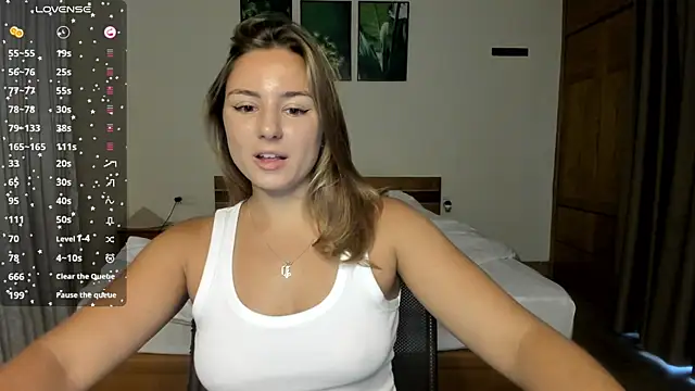 ThreeshaWhite online show from 05-29-26, 04:43