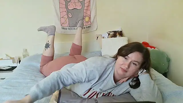 Snapshot of franceska_blue chatting on 03-04-25, 02:21 franceska blue online show from 03-04-25, 02:21