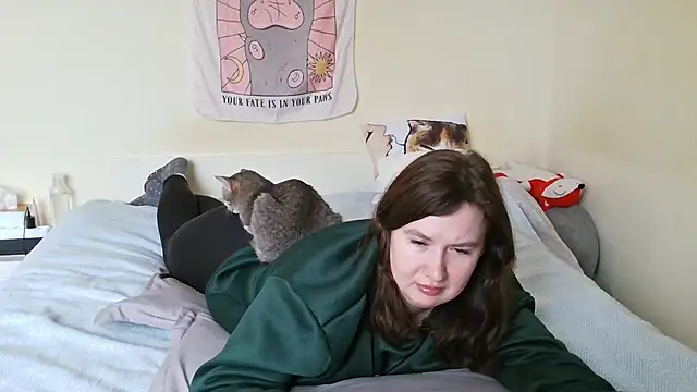 Snapshot of franceska_blue chatting on 03-17-25, 08:51 franceska blue online show from 03-17-25, 08:51