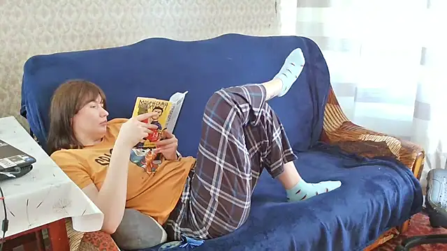 Snapshot of franceska_blue chatting on 03-10-26, 11:26 franceska blue online show from 03-10-26, 11:26