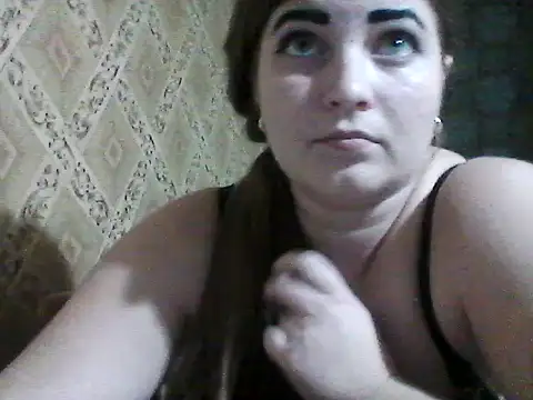 Elizabeth Meow online show from 11-25-25, 07:14