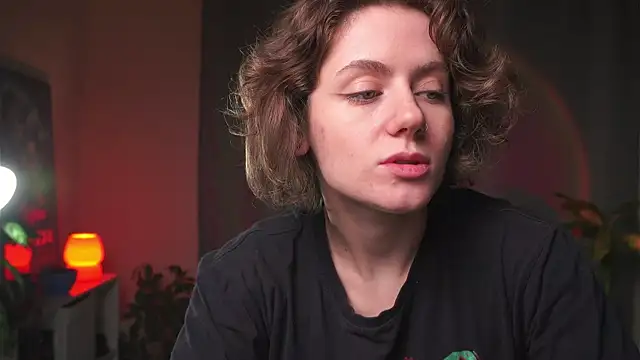 Snapshot of PixieMeow_ chatting on 11-20-25, 03:01 PixieMeow online show from 11-20-25, 03:01