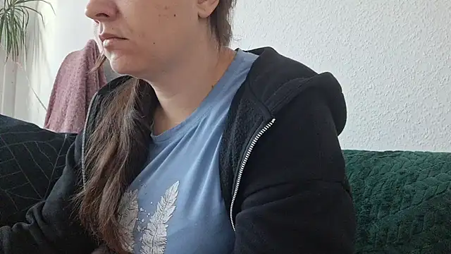 Cyndee Winter online show from 11-22-25, 12:26