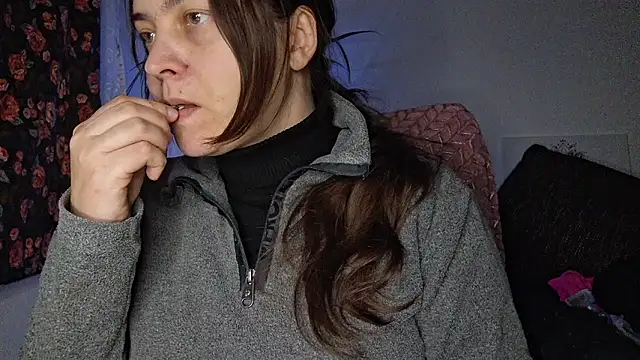 Cyndee Winter online show from 01-14-26, 04:12