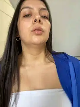 SamaraLincolnn online show from 06-03-26, 04:01