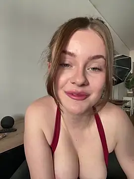 Snapshot of MaribelRiver chatting on 03-24-26, 12:10 MaribelRiver online show from 03-24-26, 12:10