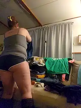 Hottmess011 online show from 01-16-26, 09:46