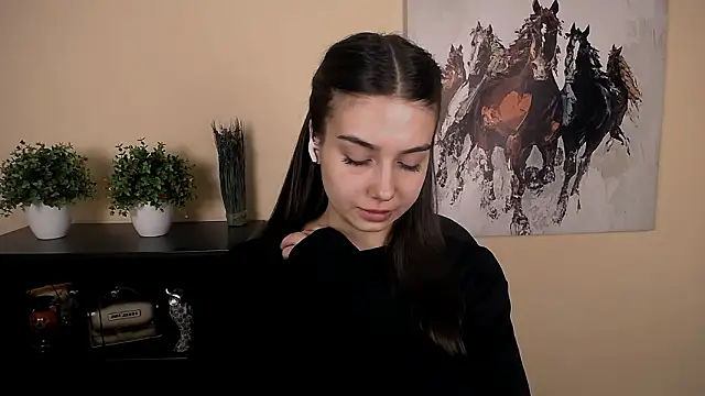 Lili magic online show from 03-11-26, 08:53