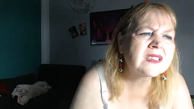 Blasflittchen online show from 06-20-26, 01:47