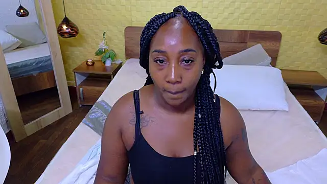 kiara evanss online show from 11-07-25, 08:31