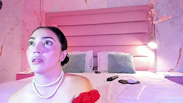 LIAH IZUMI online show from 09-17-25, 01:24