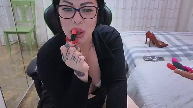   Nina online show from 03-05-25, 04:13