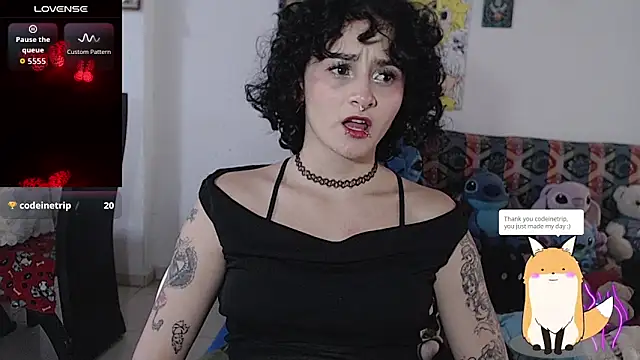 kitty22  online show from 09-10-25, 03:12