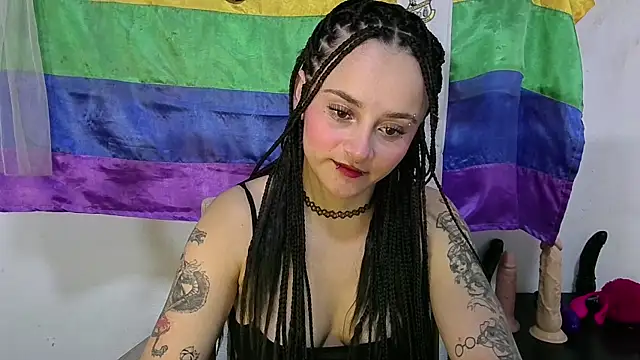 Snapshot of kitty22_ chatting on 07-17-26, 11:28 kitty22 online show from 07-17-26, 11:28