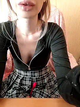 Elza kom online show from 03-07-26, 07:16