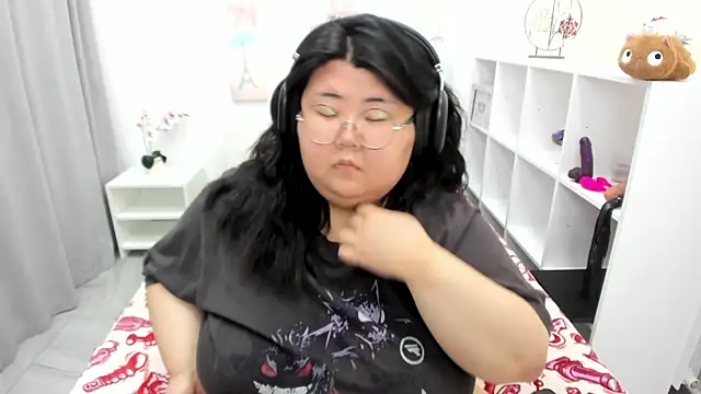 Nadine asian online show from 06-25-26, 05:12