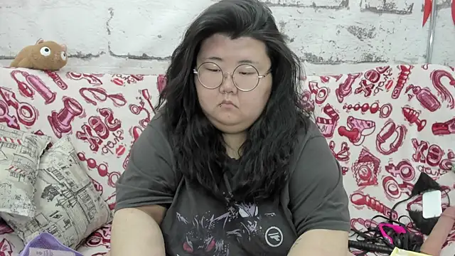 Nadine asian online show from 07-16-26, 01:33
