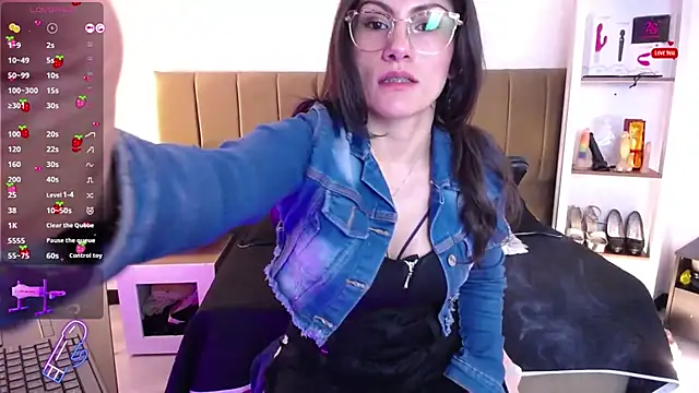 Rapunzeell  online show from 03-17-25, 01:39