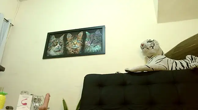 Snapshot of lady_scarlettt chatting on 03-03-25, 06:48 lady scarlettt online show from 03-03-25, 06:48