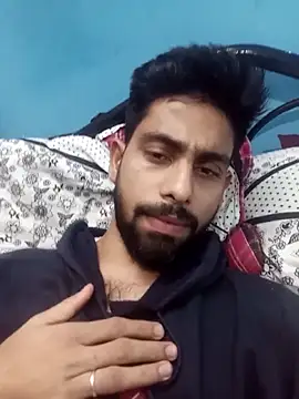 Snapshot of snigdha25 chatting on 11-05-25, 03:23 snigdha25 online show from 11-05-25, 03:23