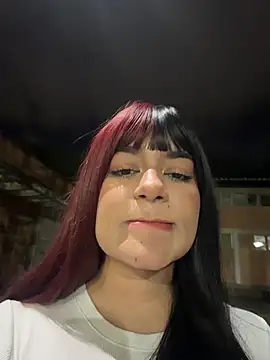 Snapshot of RavenM8 chatting on 02-18-26, 12:50 RavenM8 online show from 02-18-26, 12:50