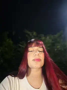 Snapshot of RavenM8 chatting on 03-11-26, 01:33 RavenM8 online show from 03-11-26, 01:33