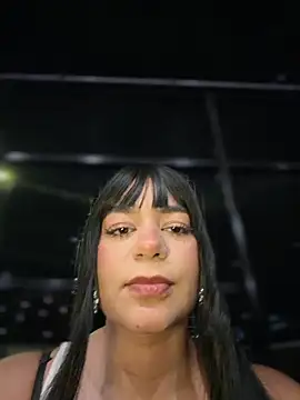 Snapshot of RavenM8 chatting on 03-25-26, 12:27 RavenM8 online show from 03-25-26, 12:27