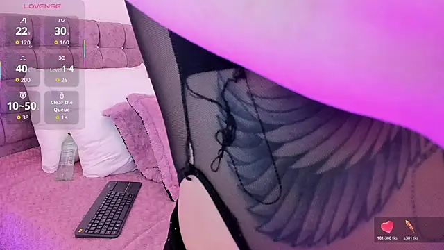 isabella simons online show from 06-29-26, 02:18