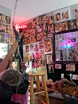 luvs2cumm69 online show from 12-16-24, 12:48