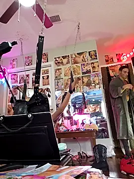 luvs2cumm69 online show from 02-21-25, 03:32