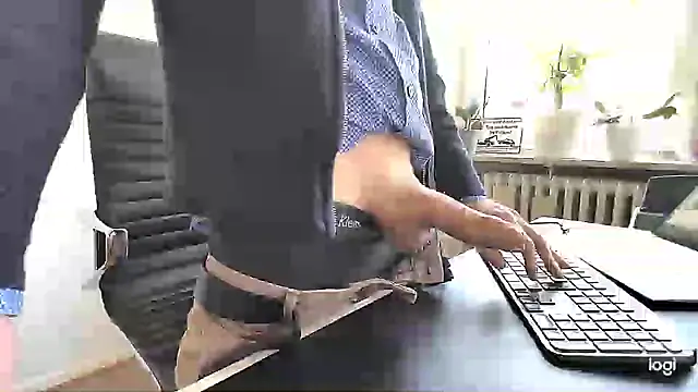 Snapshot of sperma_tributes chatting on 02-17-25, 09:46 sperma tributes online show from 02-17-25, 09:46