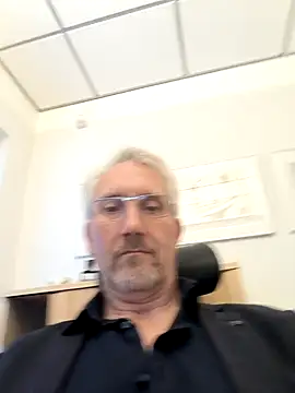 tom-swede online show from 10-14-25, 03:24