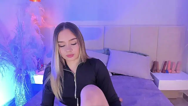 sofia pamela online show from 03-04-25, 07:22