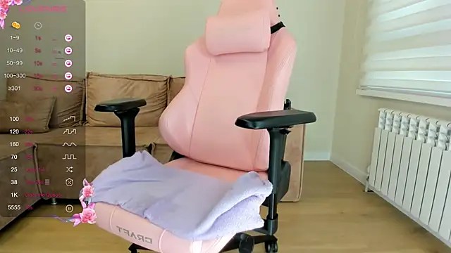 Snapshot of Lee_yoo chatting on 02-03-25, 02:47 Lee yoo online show from 02-03-25, 02:47