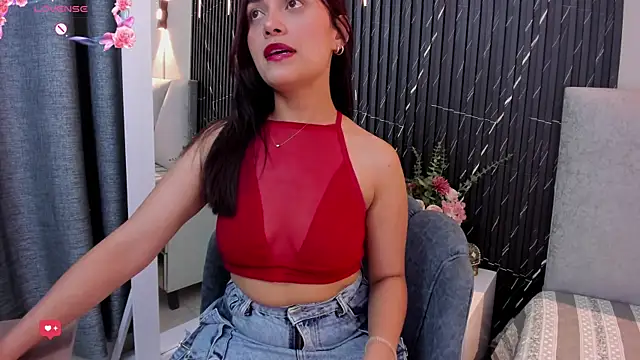 Snapshot of katrina_kaif_x chatting on 11-15-25, 07:10 katrina kaif x online show from 11-15-25, 07:10