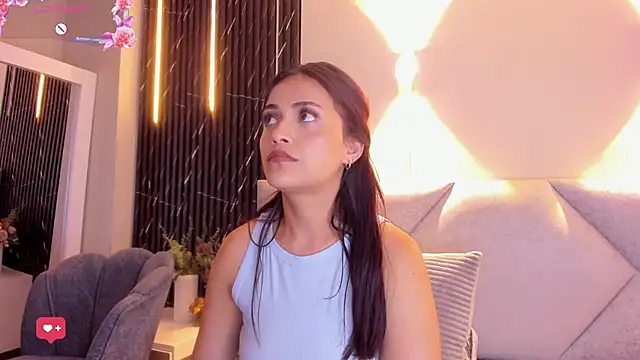 Snapshot of katrina_kaif_x chatting on 03-02-26, 07:32 katrina kaif x online show from 03-02-26, 07:32