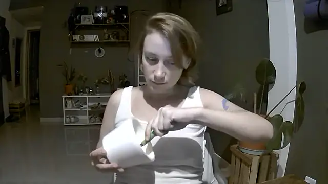 Snapshot of stupid_babybird chatting on 02-25-25, 03:31 stupid babybird online show from 02-25-25, 03:31