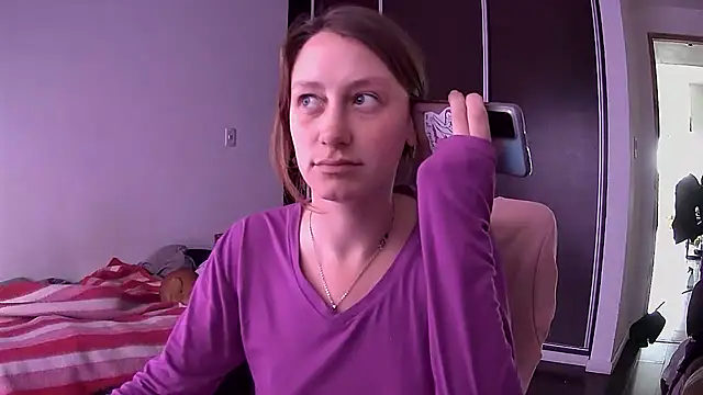 Snapshot of stupid_babybird chatting on 10-06-25, 05:54 stupid babybird online show from 10-06-25, 05:54