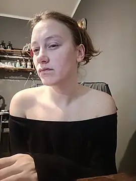Snapshot of stupid_babybird chatting on 05-24-26, 11:32 stupid babybird online show from 05-24-26, 11:32