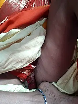 Snapshot of Ritasingh-0461 chatting on 12-13-25, 10:59 Ritasingh-0461 online show from 12-13-25, 10:59