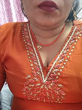 Snapshot of Ritasingh-0461 chatting on 01-12-26, 01:49 Ritasingh-0461 online show from 01-12-26, 01:49