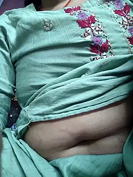 Snapshot of Ritasingh-0461 chatting on 02-21-26, 12:55 Ritasingh-0461 online show from 02-21-26, 12:55